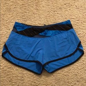 Lululemon Blue/Black Paisley Run Speed Shorts